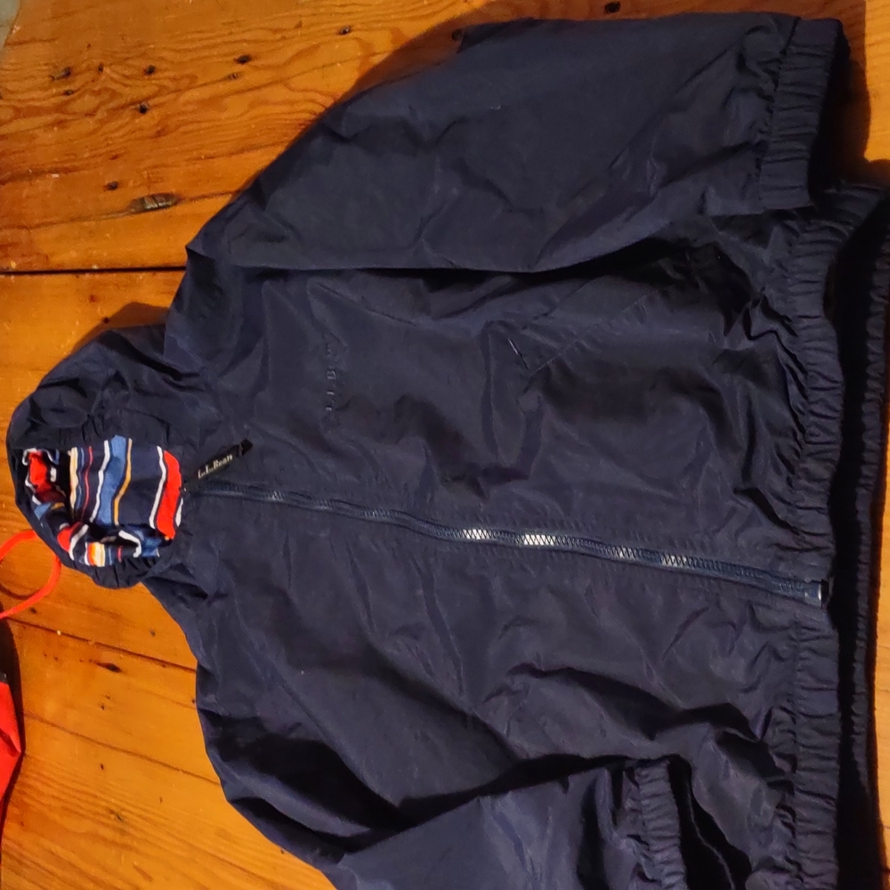 L L Bean kids sz 10/12 lightweight coat
